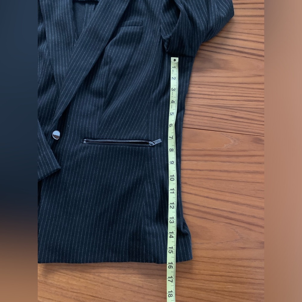 NWT Calvin Klein Women's Black Pinstripe Blazer Jacket - Picture 16 of 16